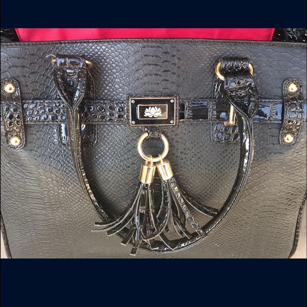 Roller bag with purse handles black vegan patent